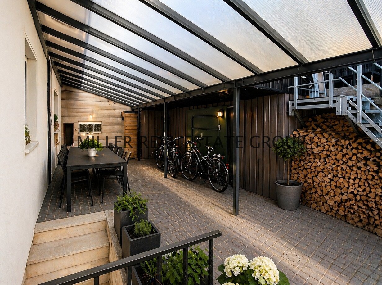 Zweifamilienhaus in Altmannstein kaufen – zwei Wohneinheiten, große Terrassen, Garten & Entwicklungspotenzial im Altmühltal! Zweifamilienhaus in Altmannstein kaufen – zwei Wohneinheiten, große Terrassen, Garten & Entwicklungspotenzial im Altmühltal!
