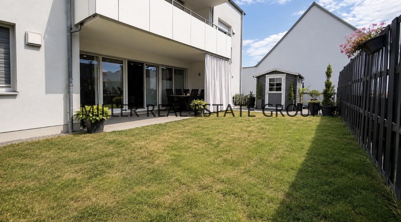 Hochwertige 4-Zimmer-Gartenwohnung in Kösching – großzügiges Wohnen mit Privatgarten & Terrasse! Hochwertige 4-Zimmer-Gartenwohnung in Kösching – großzügiges Wohnen mit Privatgarten & Terrasse!