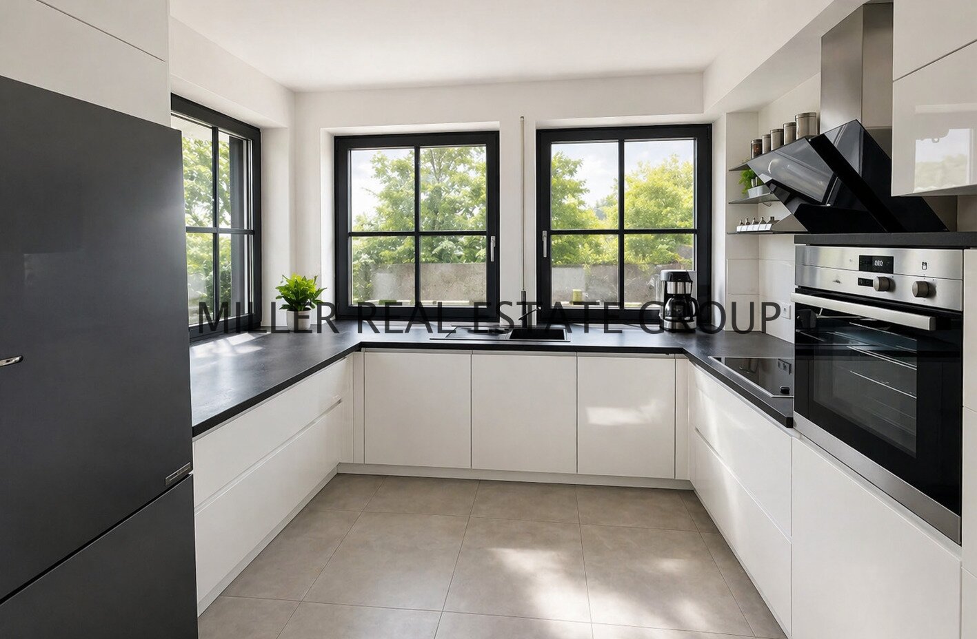 Exklusive Gartenwohnung in Ingolstadt – 108 m² Wohnfläche, ca. 130 m² Garten & echter Hauscharakter! Exklusive Gartenwohnung in Ingolstadt – 108 m² Wohnfläche, ca. 130 m² Garten & echter Hauscharakter!